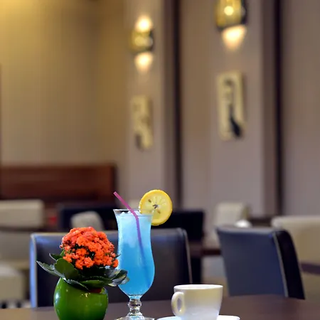 Vitta Superior Hotel 3*