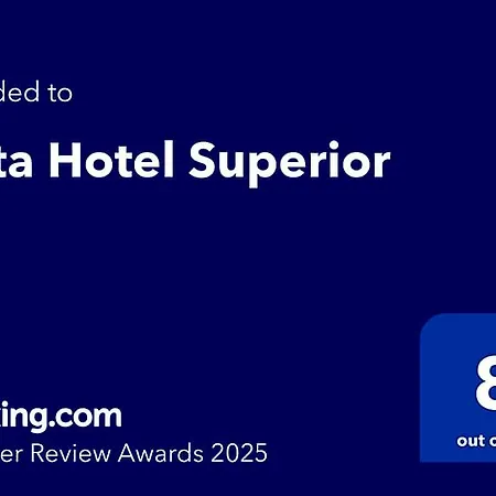 Vitta Superior Hotel
