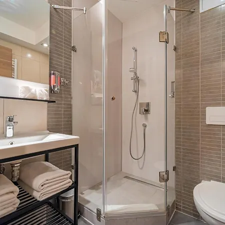 Vitta Superior Hotel 3*