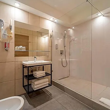 Vitta Superior Hotel