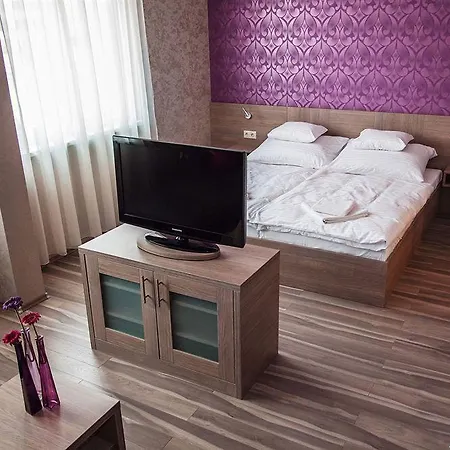 Отель Vitta Superior 3*