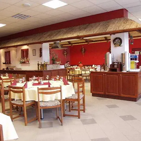 Szálloda Vitta Superior 3*